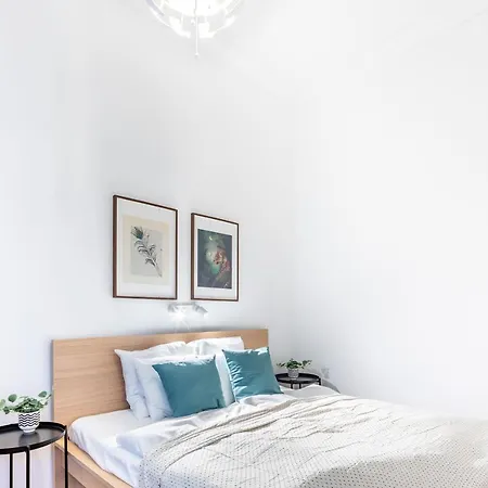 Super - Very Lively Area - In Gozsdu Appartement Budapest