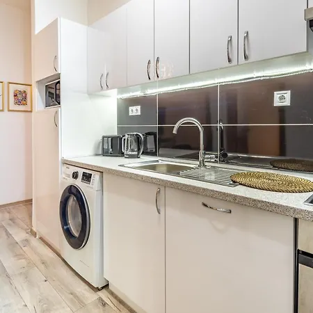 Apartment Super - Very Lively Area - In Gozsdu